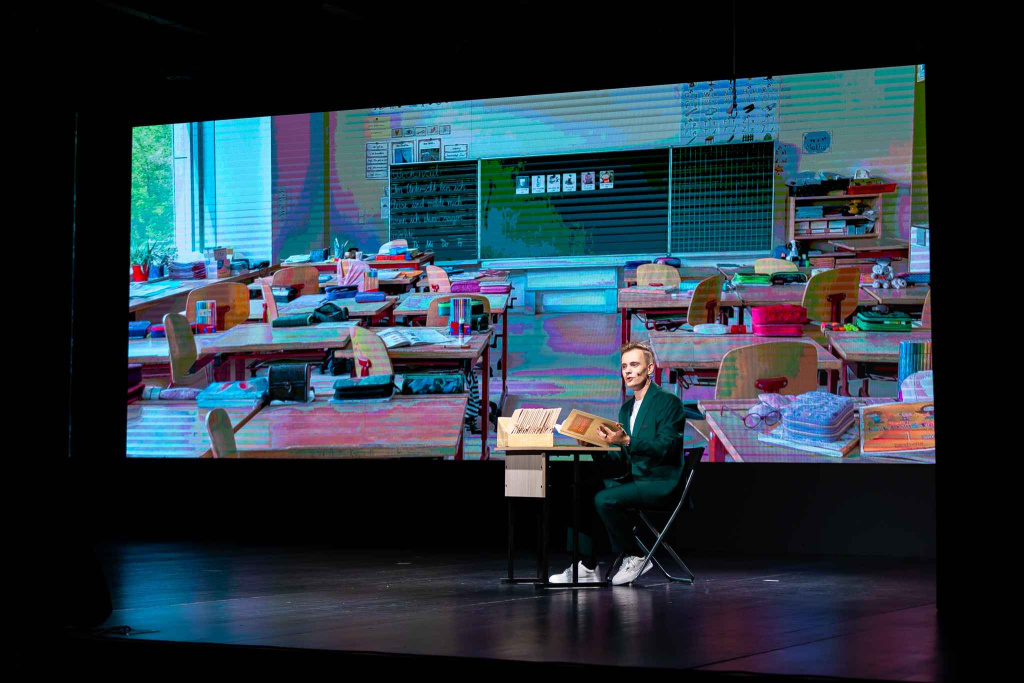 93_3_11zon.jpg 93_3_11zon.jpg